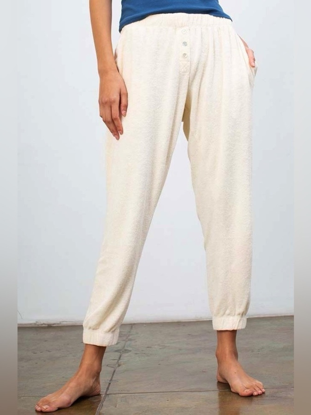 Donni Terry Henley pant in cream - Picture 2 of 4